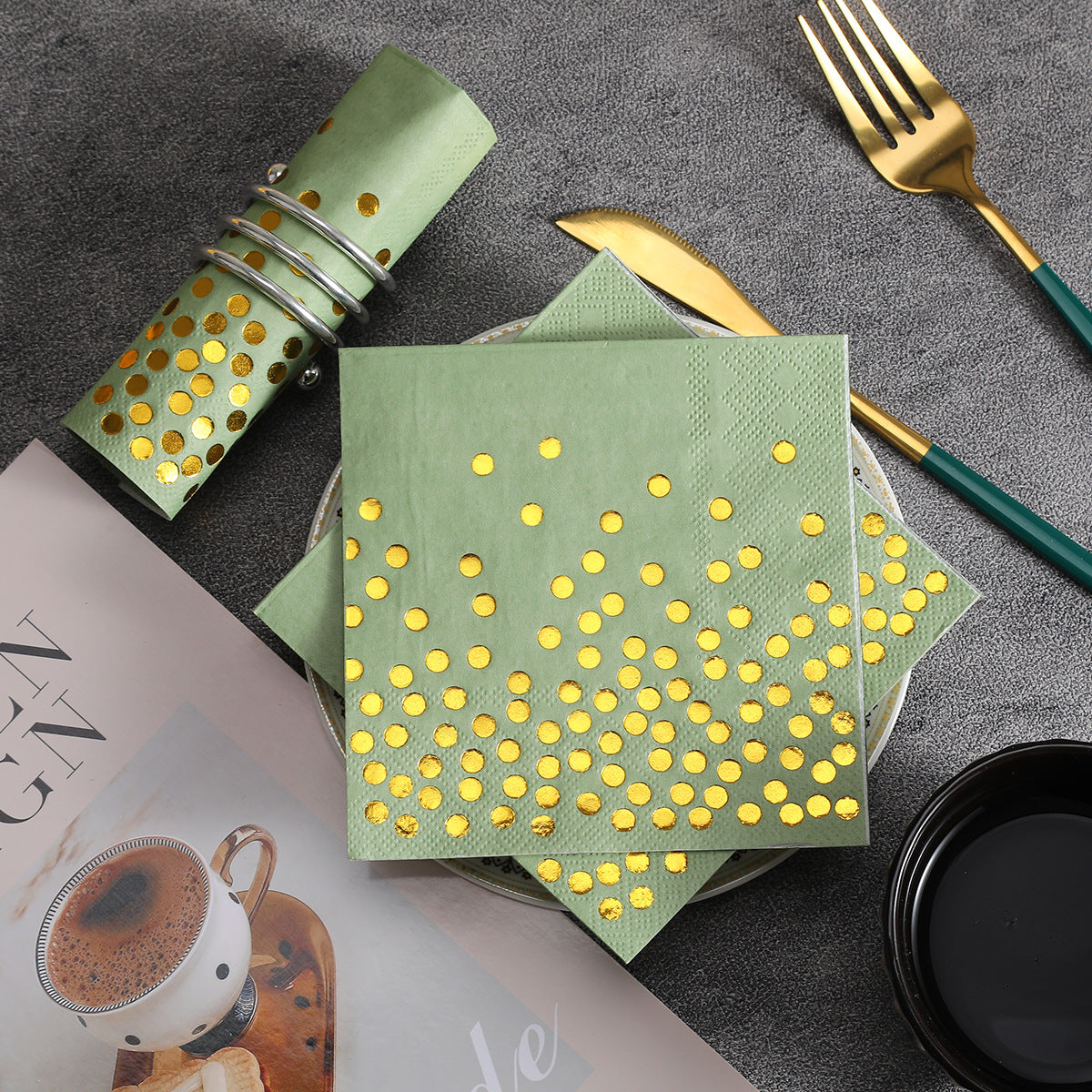 Pet Supplies - Amazon Hot Sale Disposable Party Paper Square Gold Dot