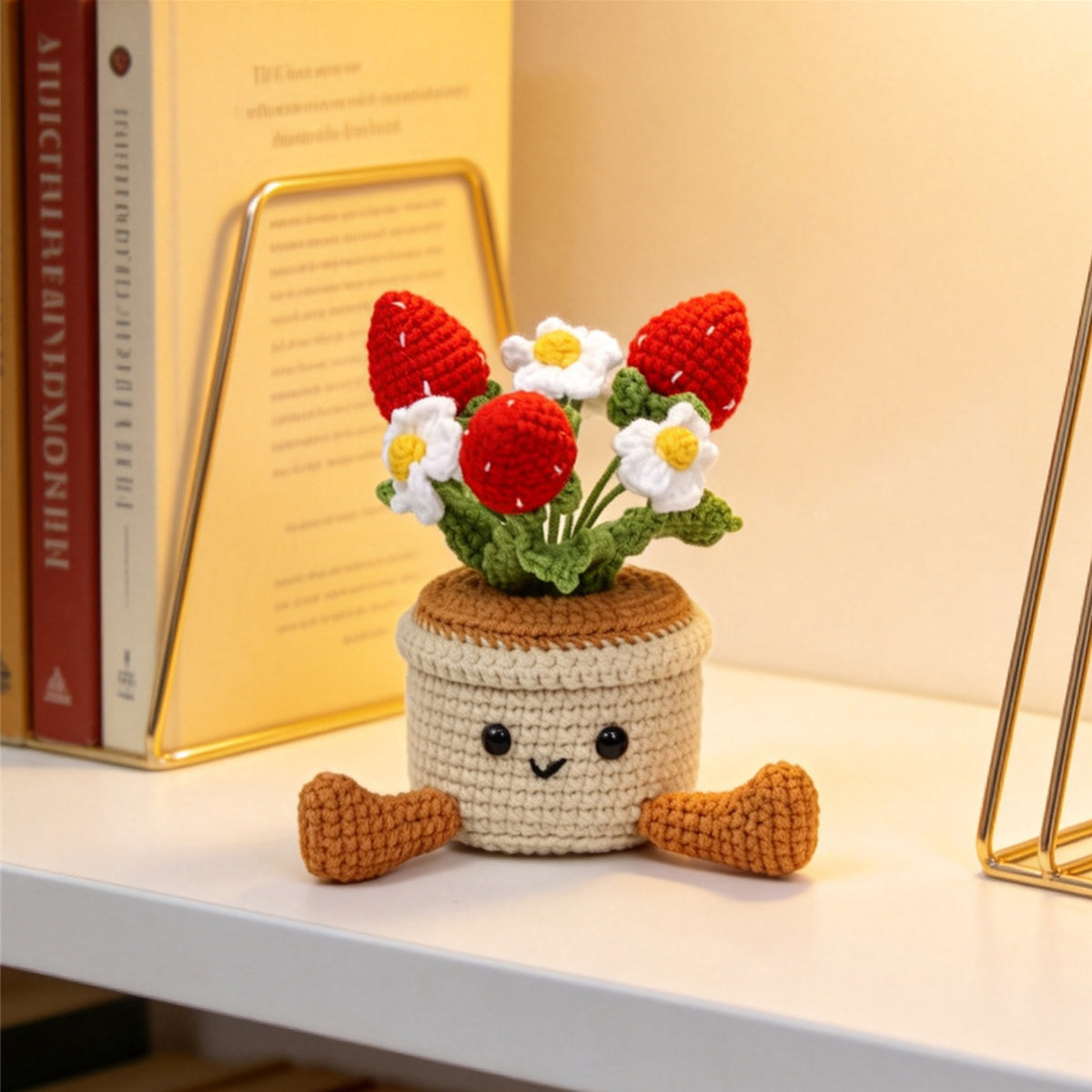 Handmade Crochet Strawberry And Tiny Bloom Pot Ornament Soft Yarn Everlasting Crochet Fruit Flower Decor With Foot Fittings Indoor Home Tabletop