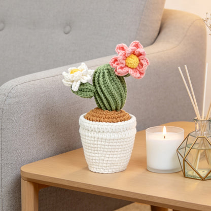 Handmade Crochet Flowering Cactus Pot Ornament Soft Yarn Everlasting Crochet Plant Blooms Indoor Home Tabletop Decorative Ornament